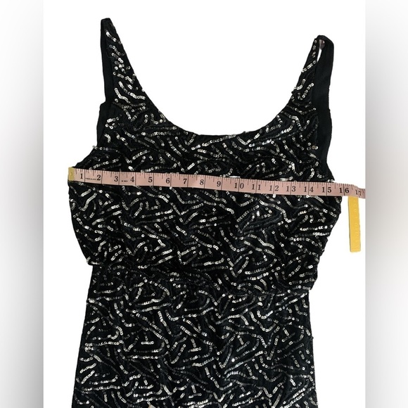 Alice + Olivia Black Gabby Embellished Sequin Blouson Dress - Picture 10 of 11